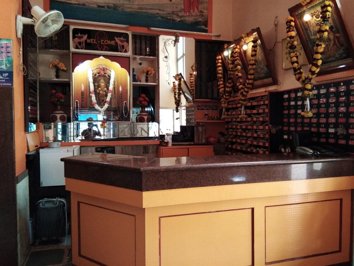 Hotel Sanman Lodge Shimoga Exterior foto
