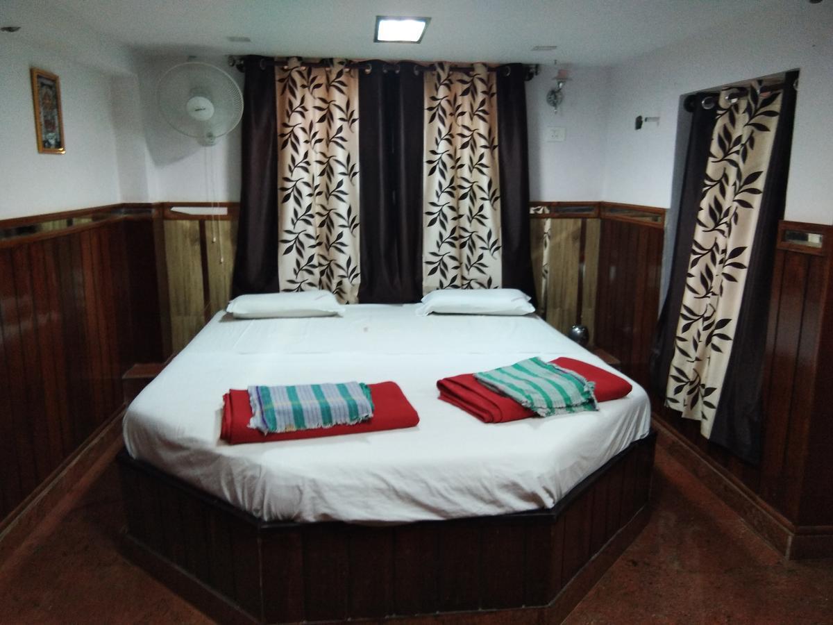 Hotel Sanman Lodge Shimoga Exterior foto